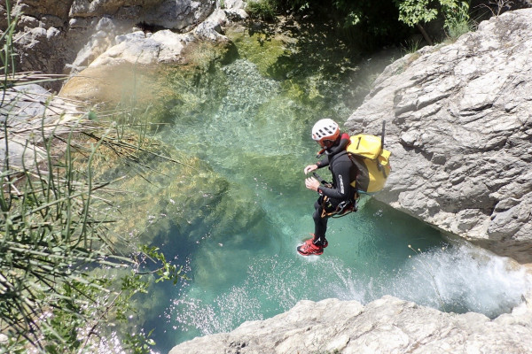 Randonnée aquatique dans les Gorges du Loup