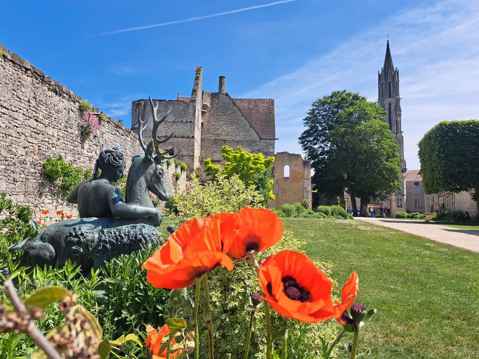 Visite guidée « Au temps des rois de France » à Senlis